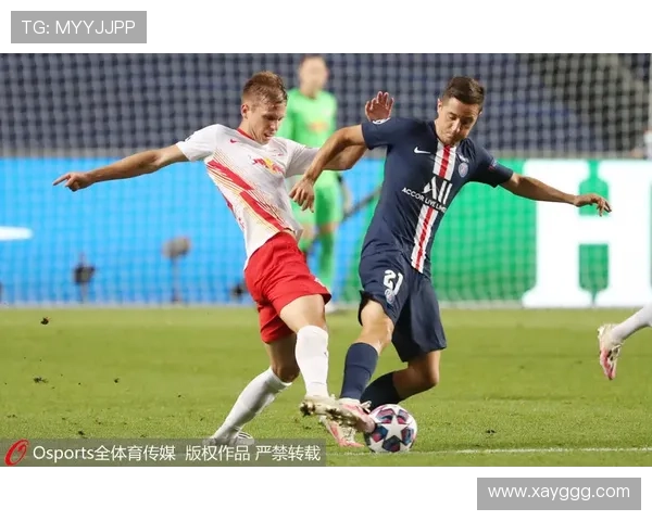 马尔基尼奥斯：与蒂亚戈·席尔瓦构建巴黎后防核心组合